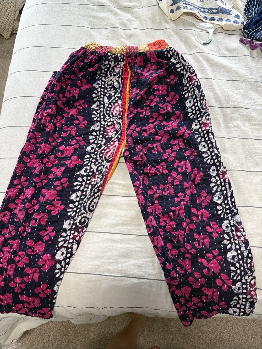 Women’s Casual 100% Cotton Pull-On Pants — Pink Floral on Navy